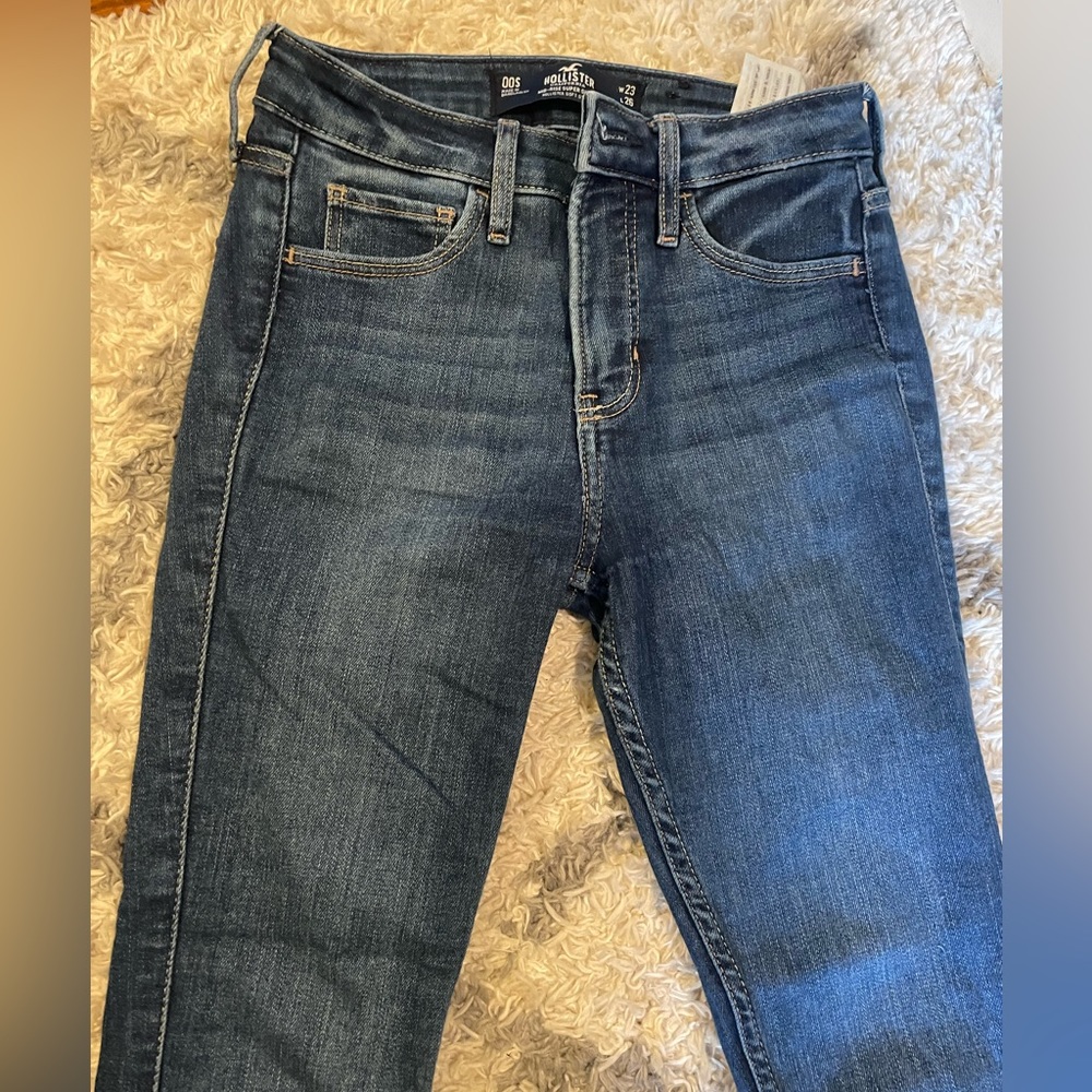 Hollister skinny jeans